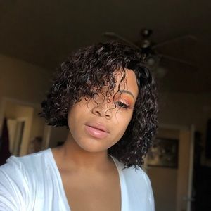 Meet your Posher, Junice